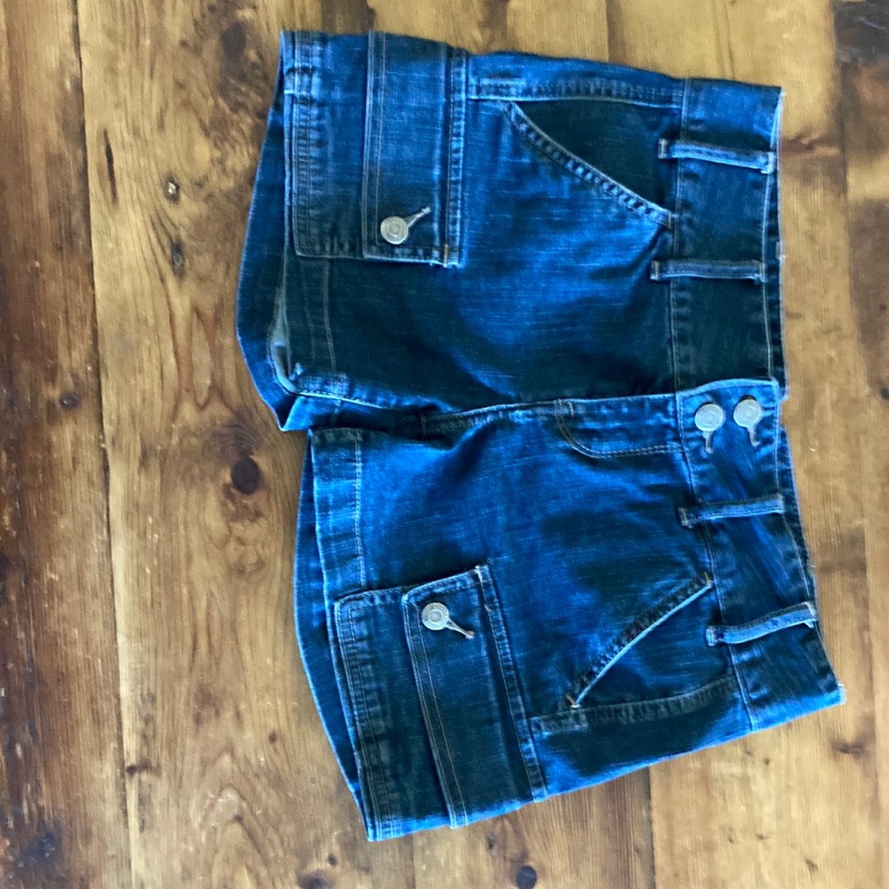Calvin Klein Denim shorts with pockets. Size 2/26
